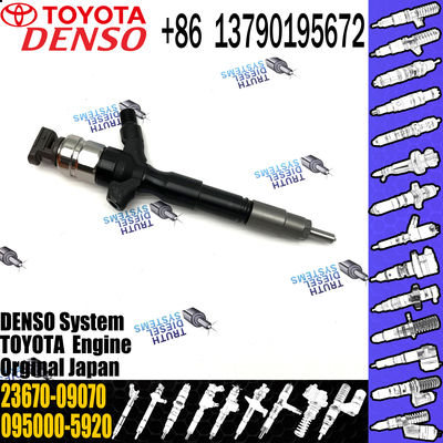 23670-30140 Diesel Engine Injection Pump 2KD Engine Common Rail Fuel Injector